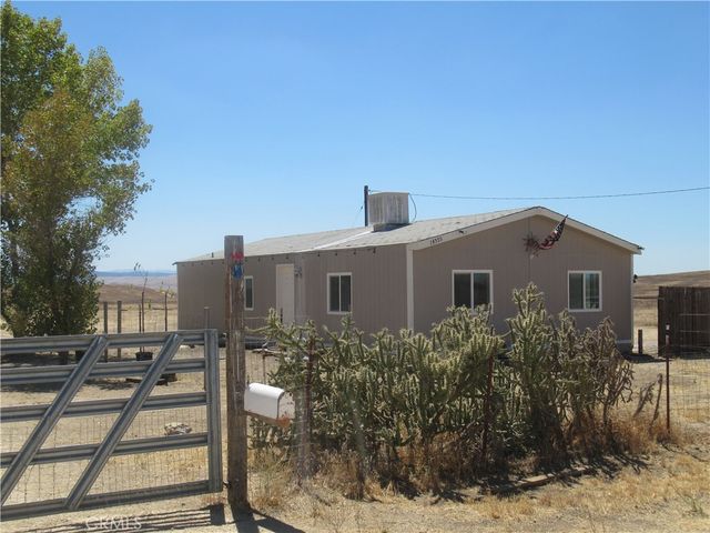 14555 Artesia Trail, Santa Margarita