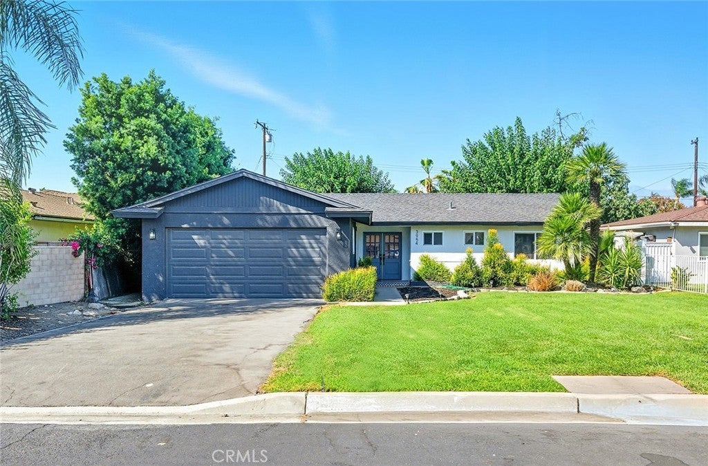 Photo of Listing #TR25216729