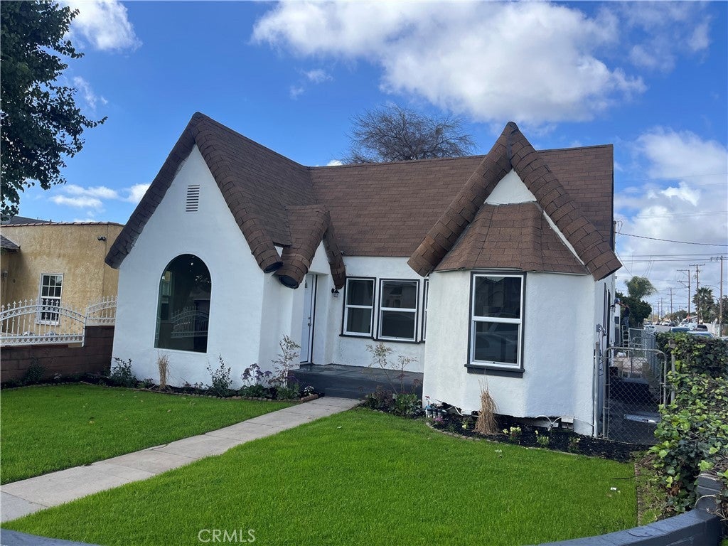 Photo of Listing #DW25217058