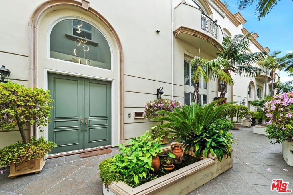 Photo of Listing #25591381