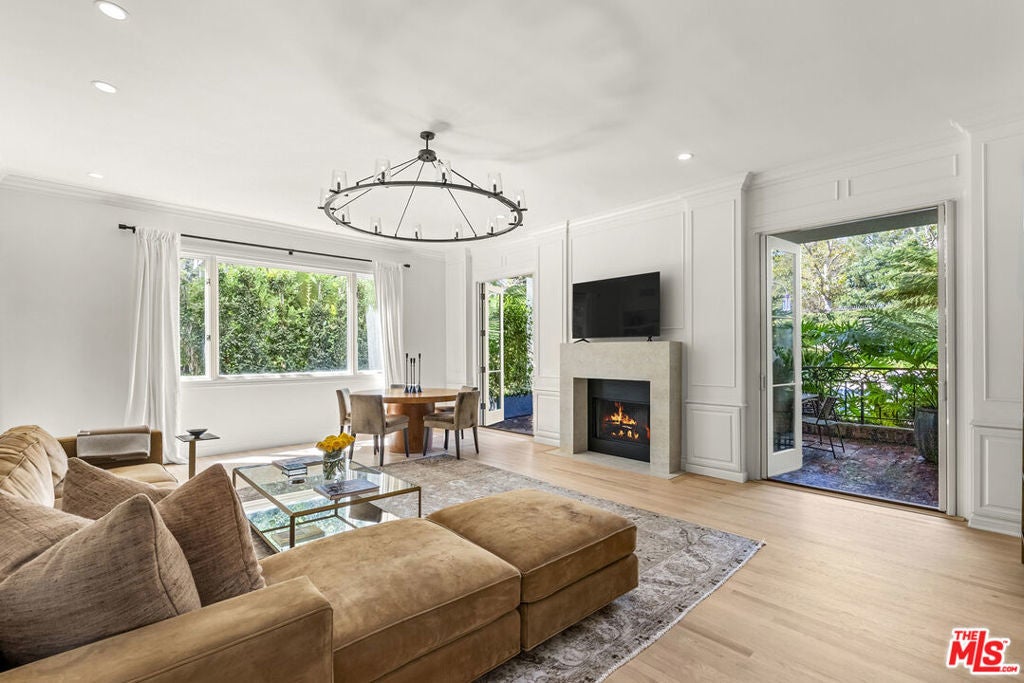 Photo of Listing #25589131