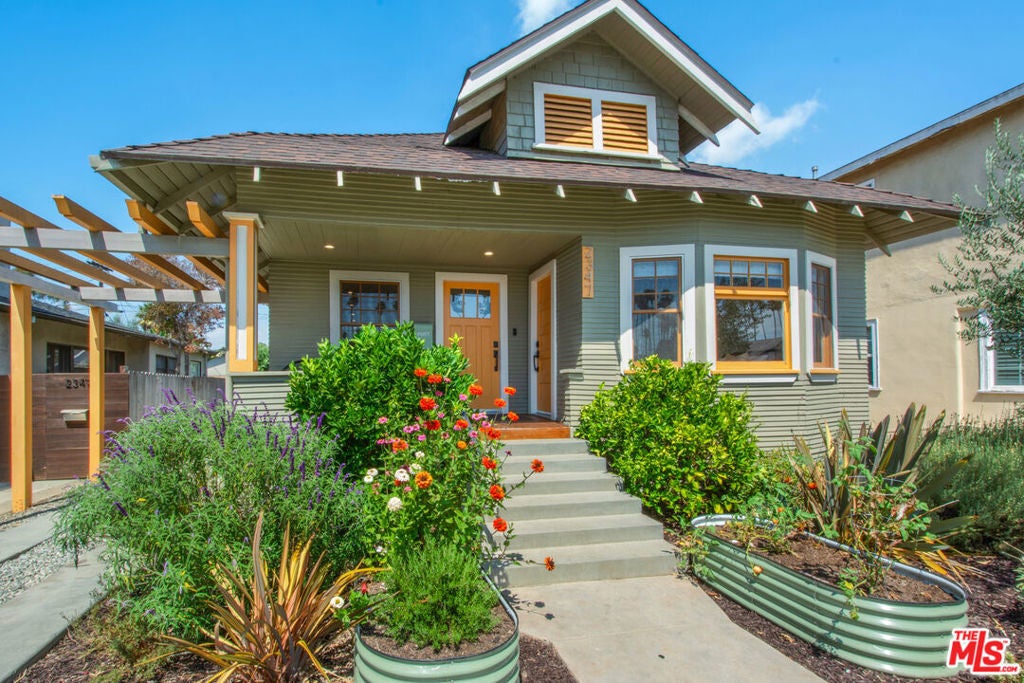 Photo of Listing #25592467