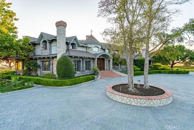 8283 Cross Canyons Road, San Miguel
