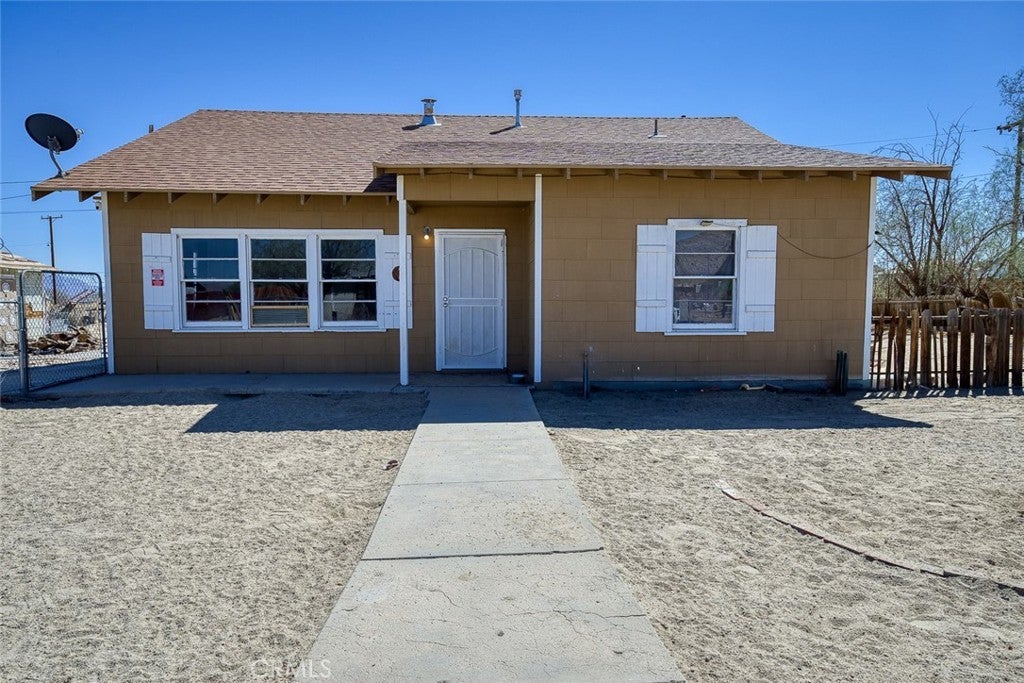 13391 Sage Street, Trona