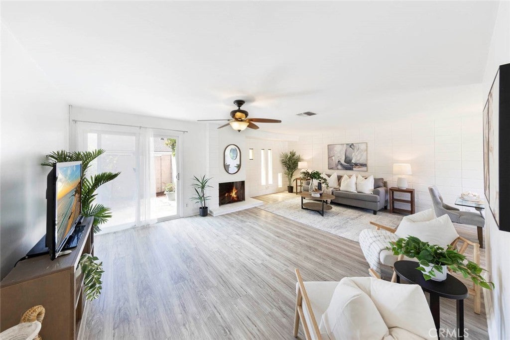 Photo of Listing #PW25214361