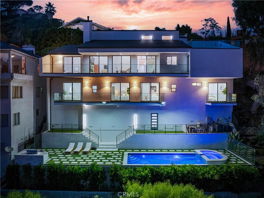 Photo of Listing #SB25188099