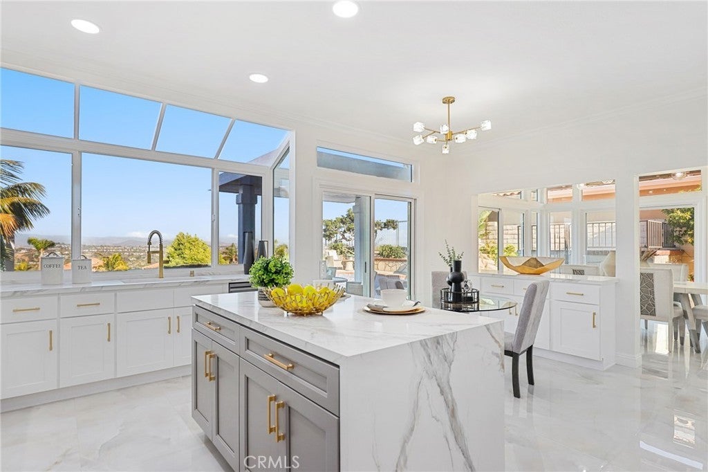 Photo of Listing #OC25219116