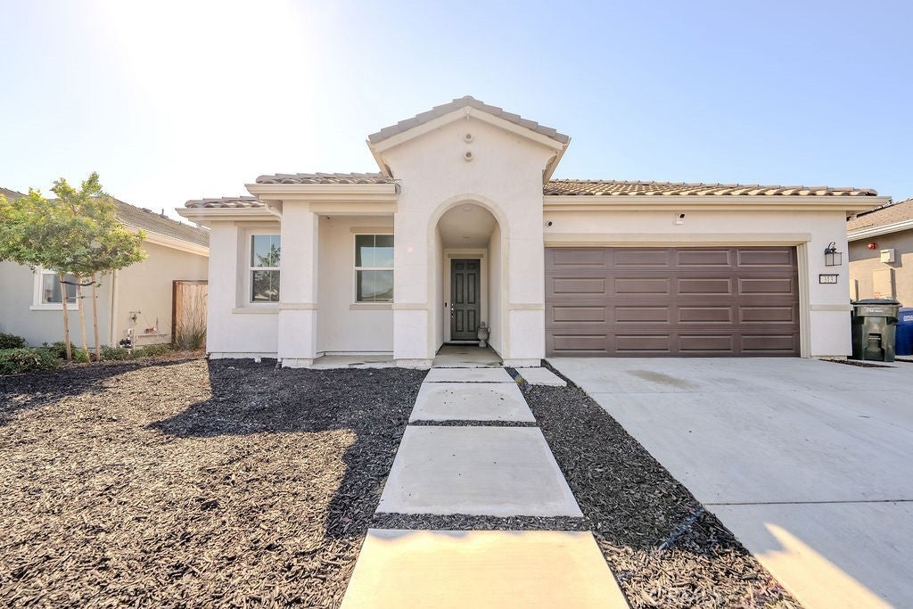 Photo of Listing #PW25219153