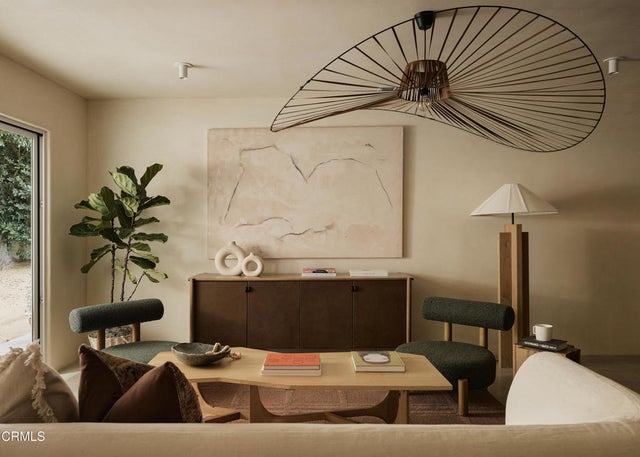 4781 Round Top Drive, Los Angeles