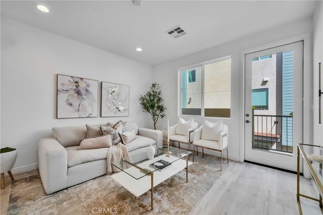 314 Bridgewater Way # 2, Gardena