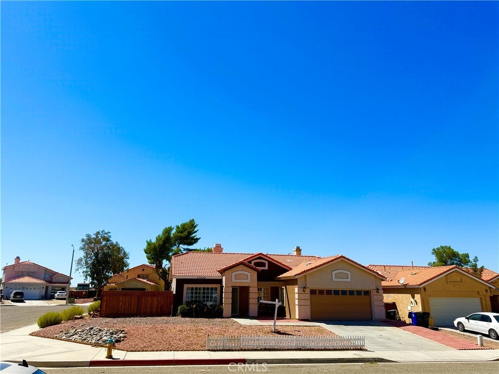 17074 Grand Mammoth Place, Victorville