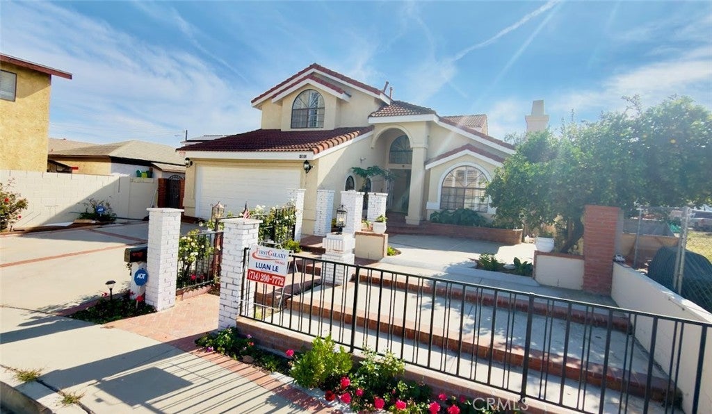 10452 Circulo De Juarez, Fountain Valley