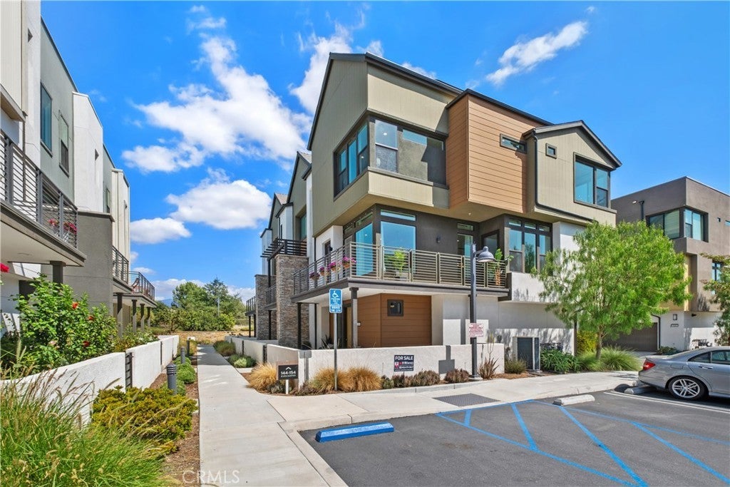 Photo of Listing #OC25219978