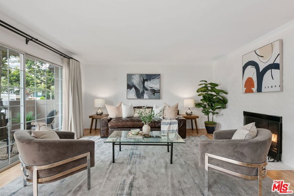 Photo of Listing #25594229