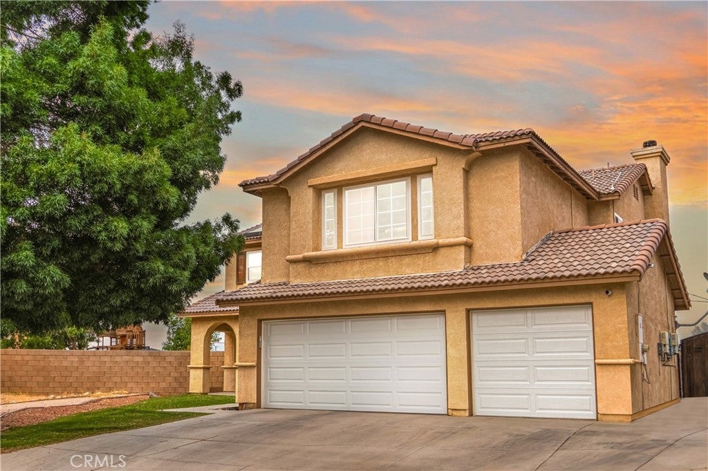 Photo of Listing #IV25220098