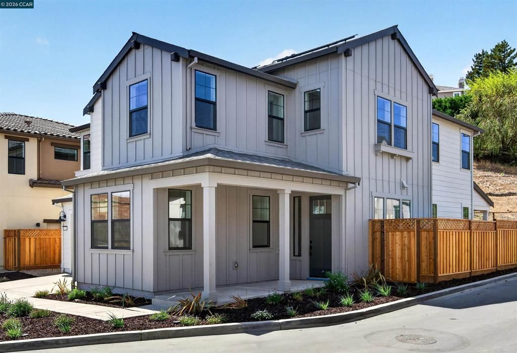 58 Red Barn Court, Petaluma