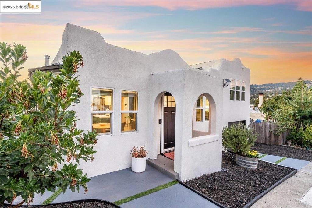 3473 Birdsall Ave, Oakland