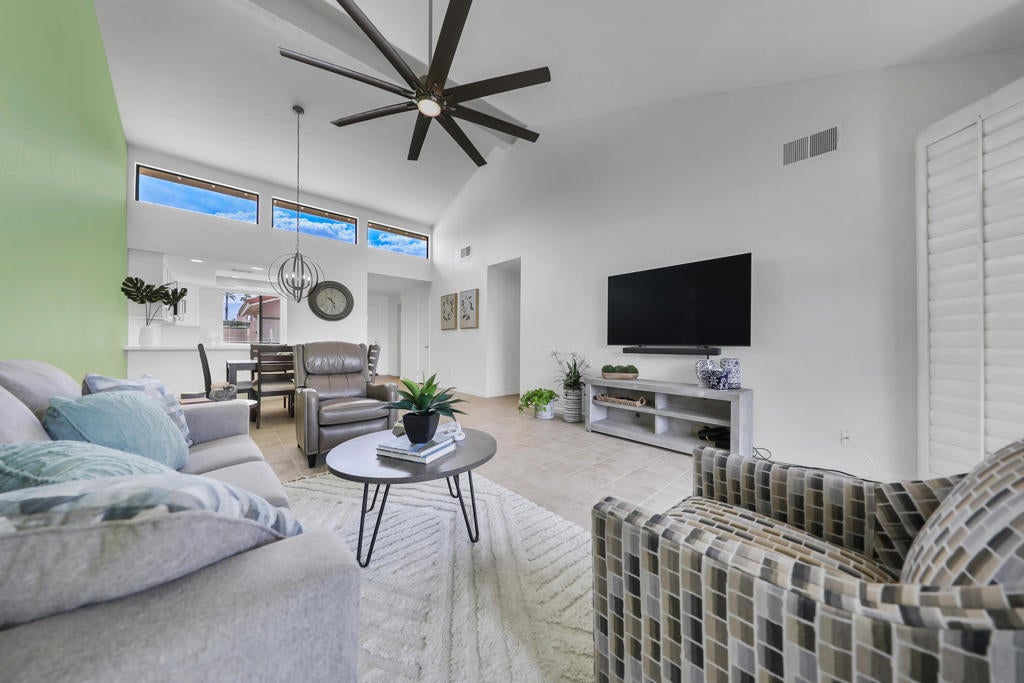 412 Sierra Madre, Palm Desert