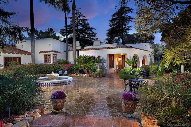 6525 Lago Lindo, Rancho Santa Fe.