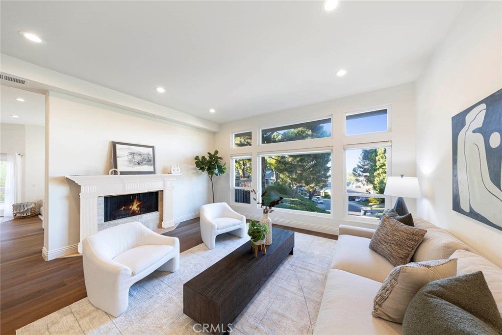 Photo of Listing #NP25200490