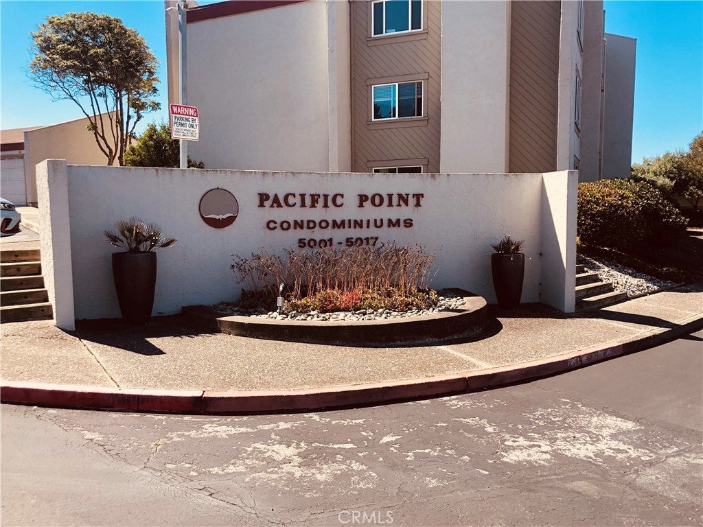 5015 Palmetto Avenue 1, Pacifica
