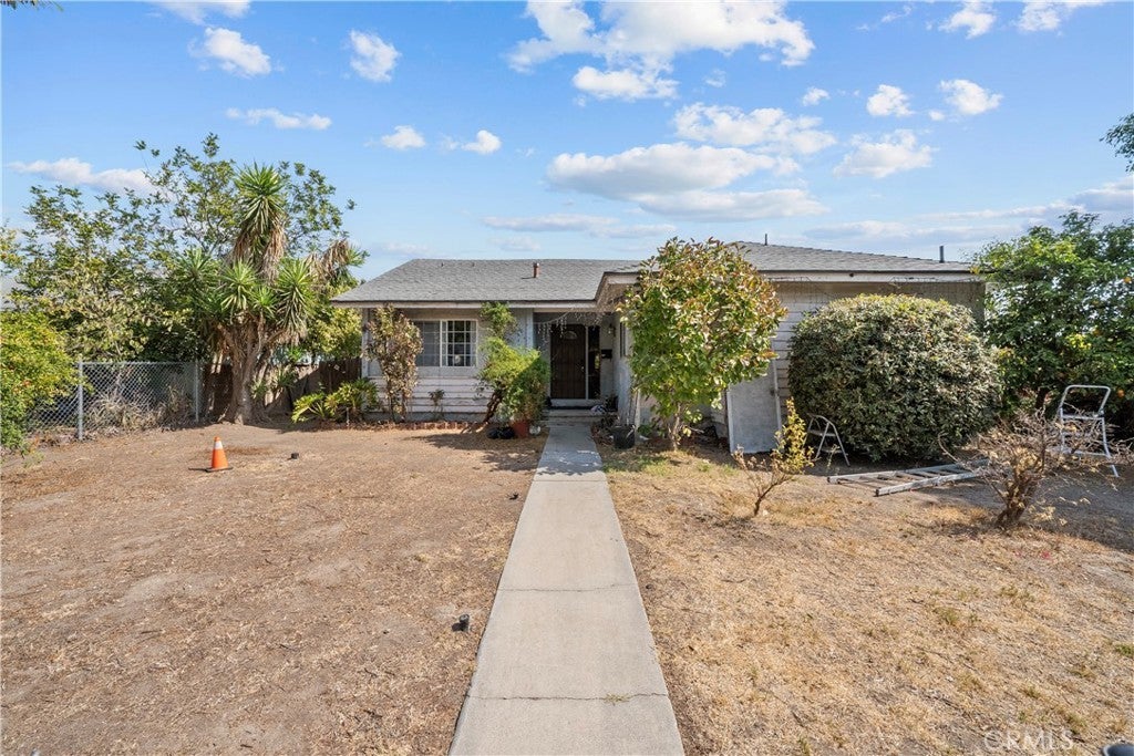 Photo of Listing #SR25220529