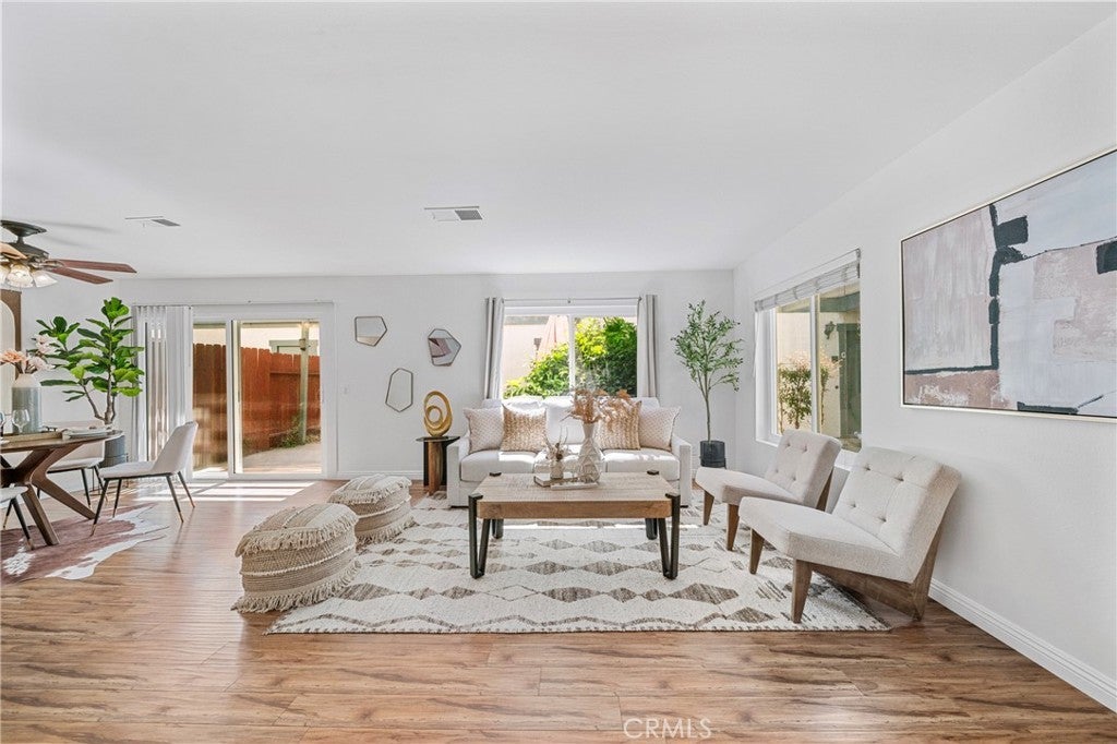 Photo of Listing #TR25220086