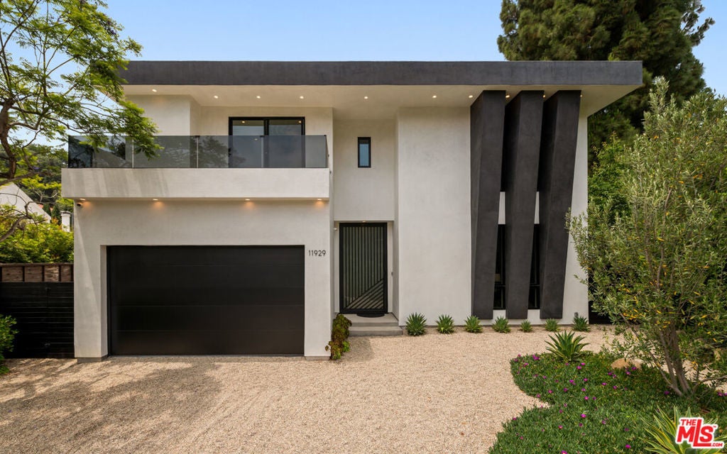 Photo of Listing #25594525