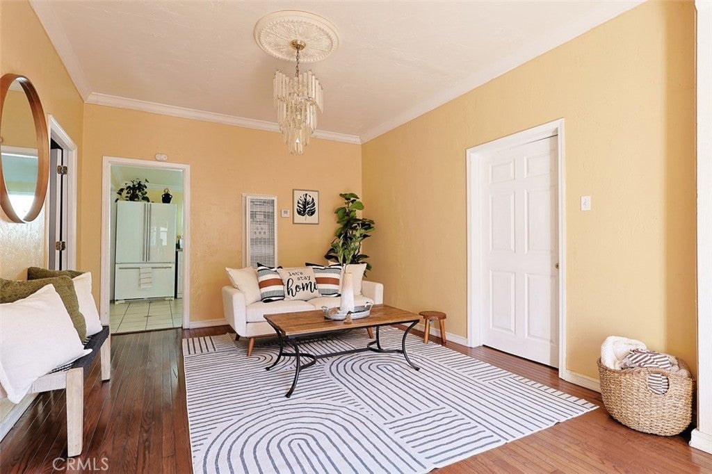 Photo of Listing #PI25218918