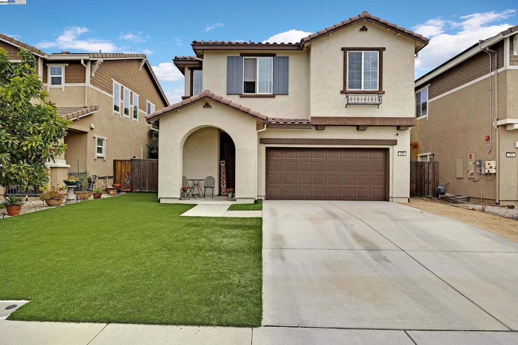 Photo of Listing #41112229