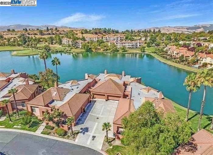 Photo of Listing #41112252