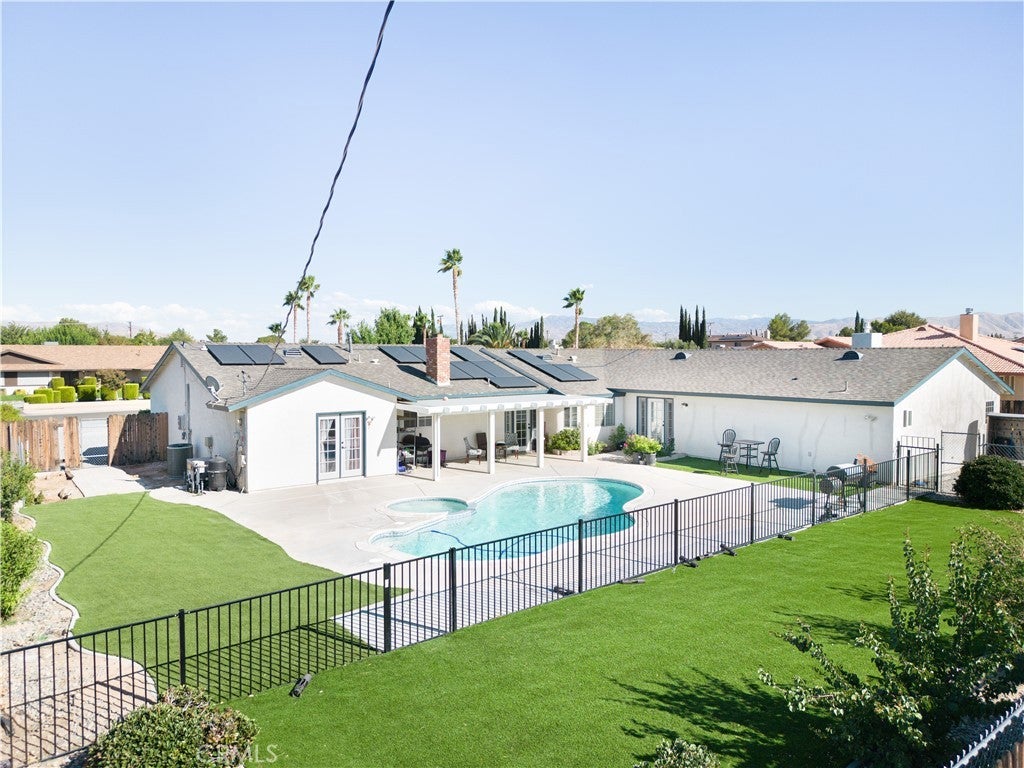 Photo of Listing #IV25221799