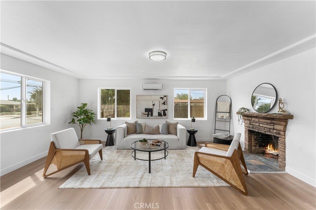 Photo of Listing #WS25222318