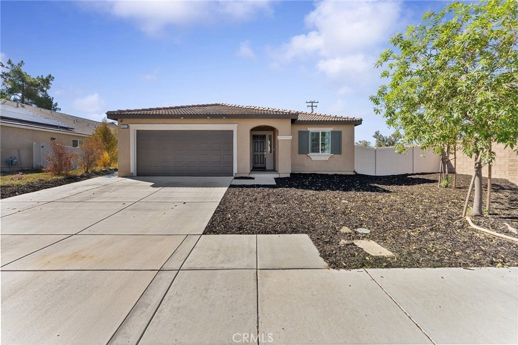 Photo of Listing #IV25222175