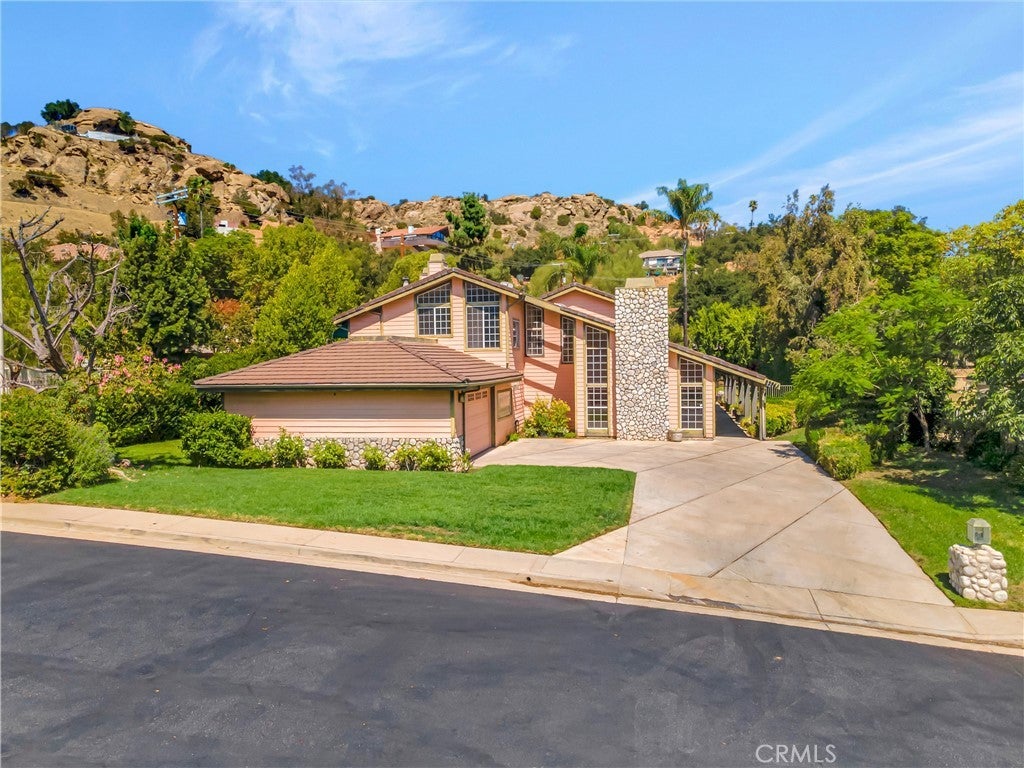 Photo of Listing #SR25179867