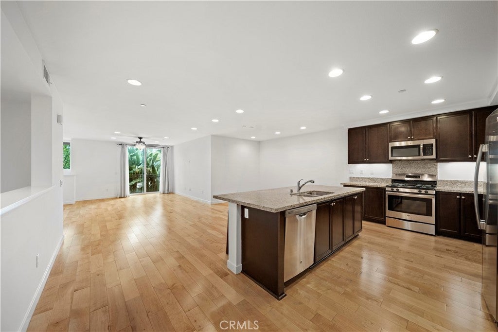 Photo of Listing #NP25222737