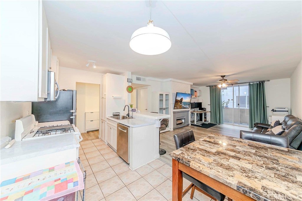 Photo of Listing #PW25219969