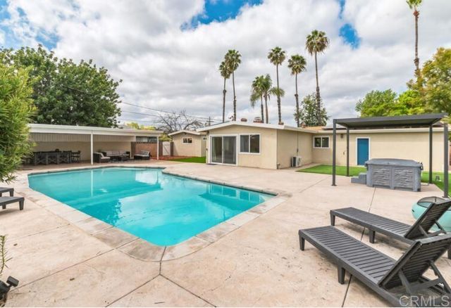 9903 Lindo Lake Place, Lakeside