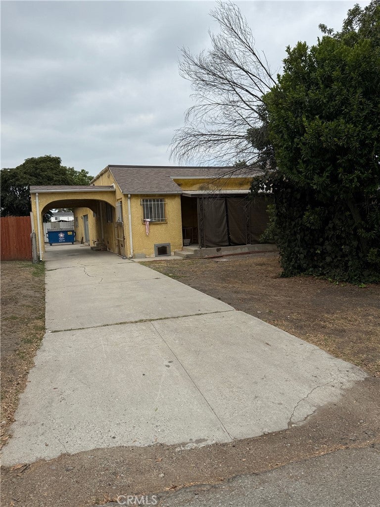 Photo of Listing #SB25221408