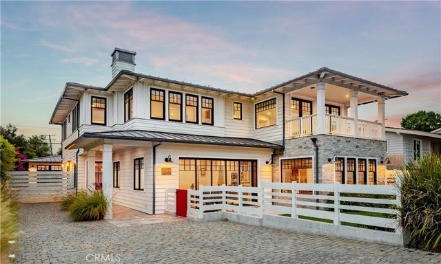 1024 Via Nogales, Palos Verdes Estates.