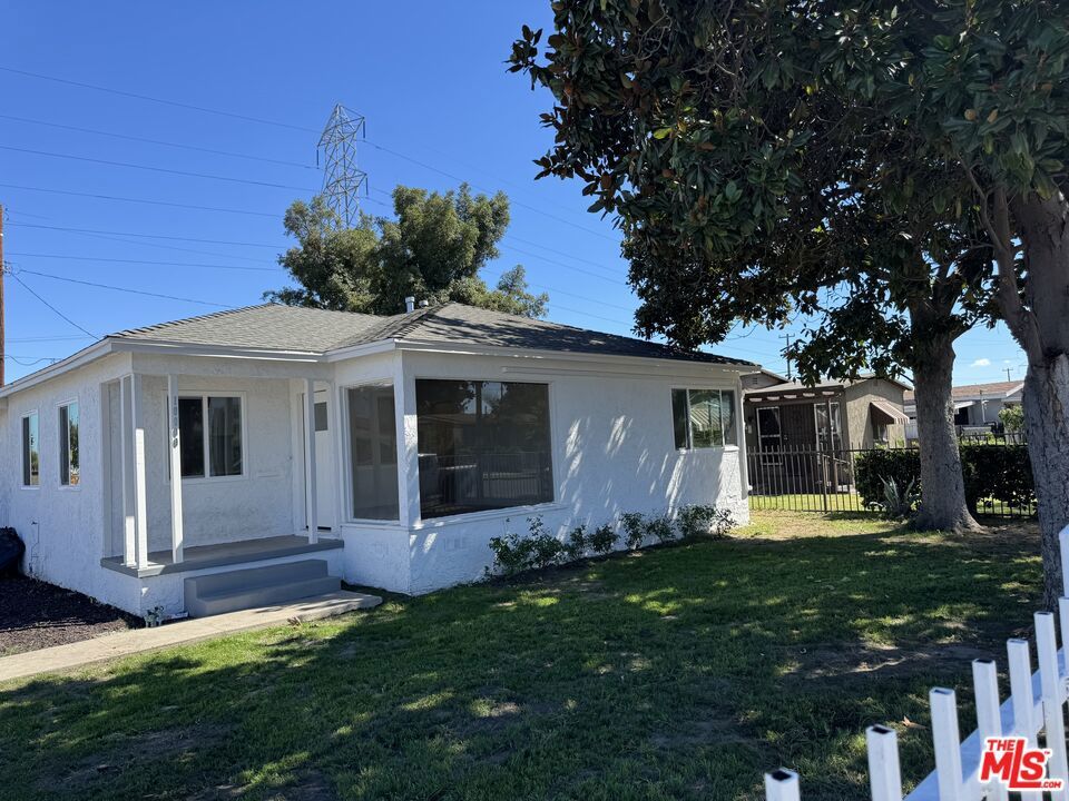 Photo of Listing #25594427