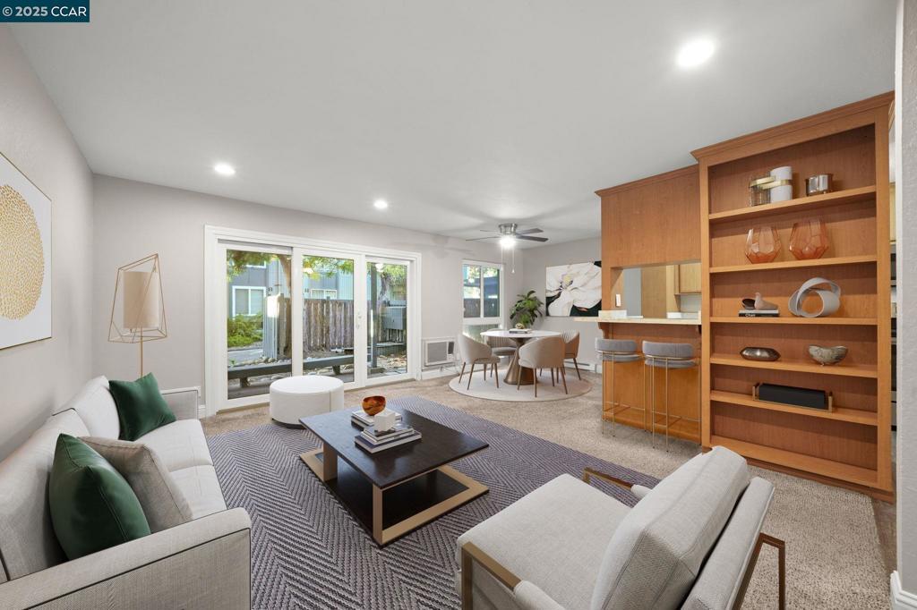 Photo of Listing #41112474