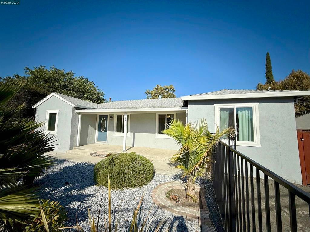 Photo of Listing #41112480