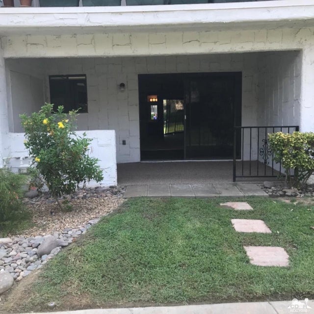 5175 E Waverly Drive # F47, Palm Springs