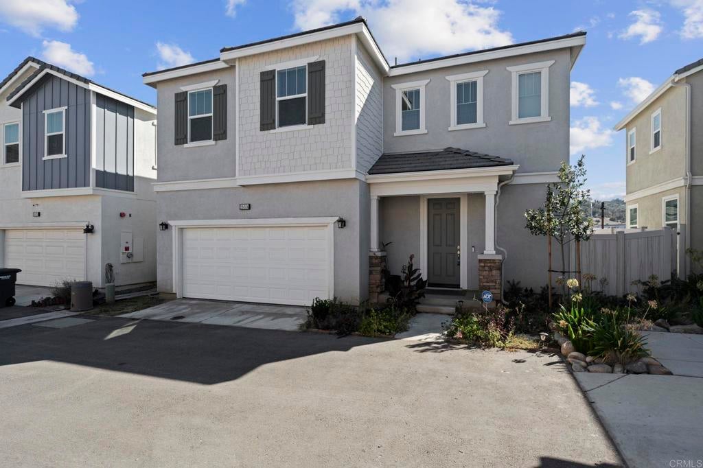 Photo of Listing #PTP2507276