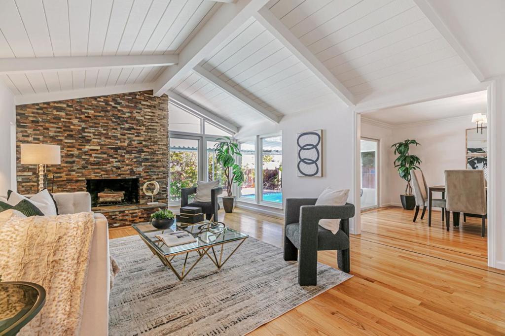 Photo of Listing #ML82022625