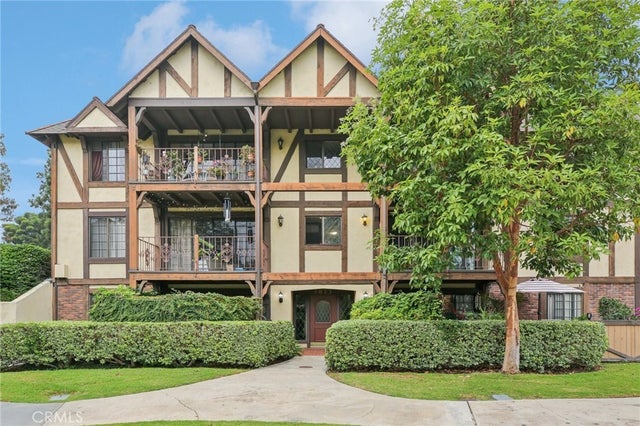 3613 S Bear # B, Santa Ana