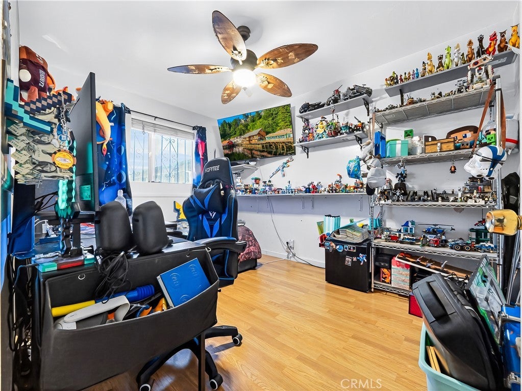 Photo of Listing #PW25224325