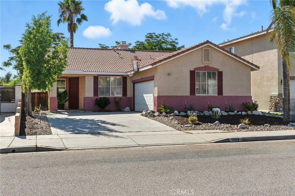 Photo of Listing #SW25224401