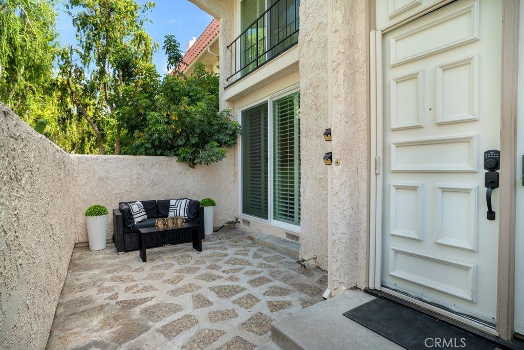 6246 1/2 Shoup Avenue, Woodland Hills